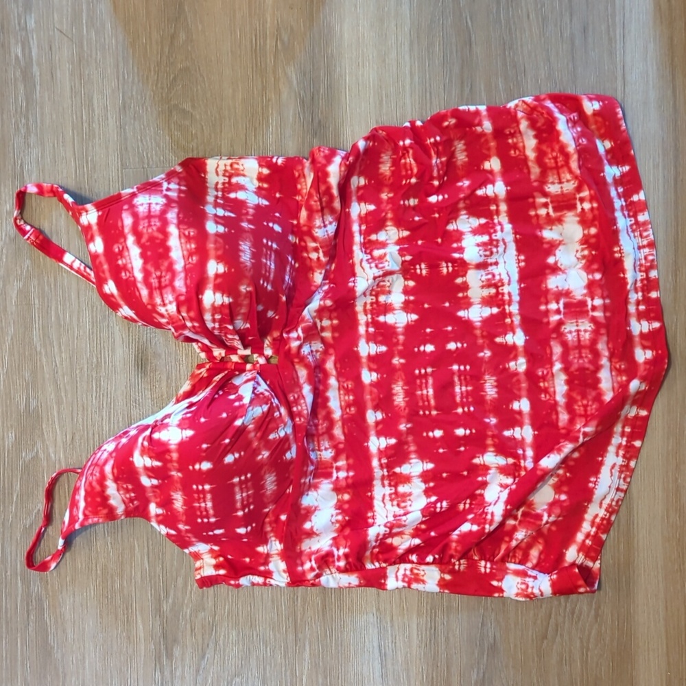 Swim tank